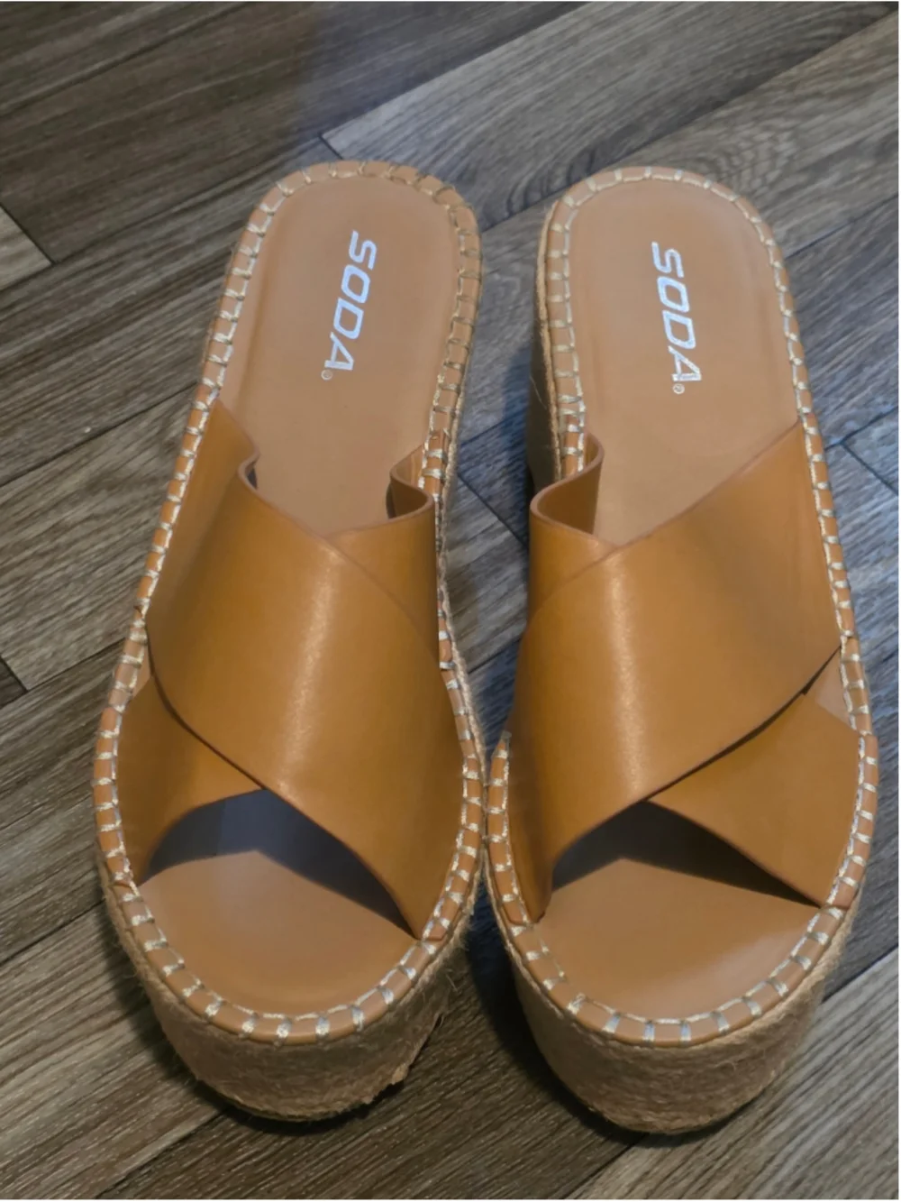 Women's Soda Platform Sandals Tan Size 8